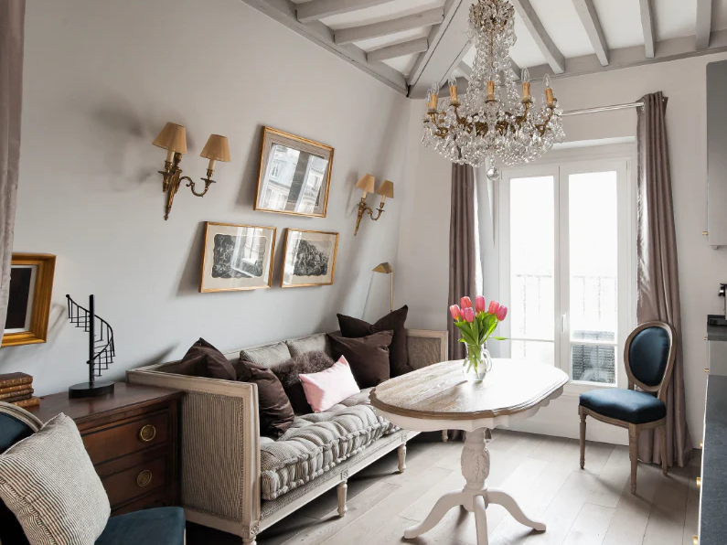 WHY I LOVE THIS LITTLE JEWEL