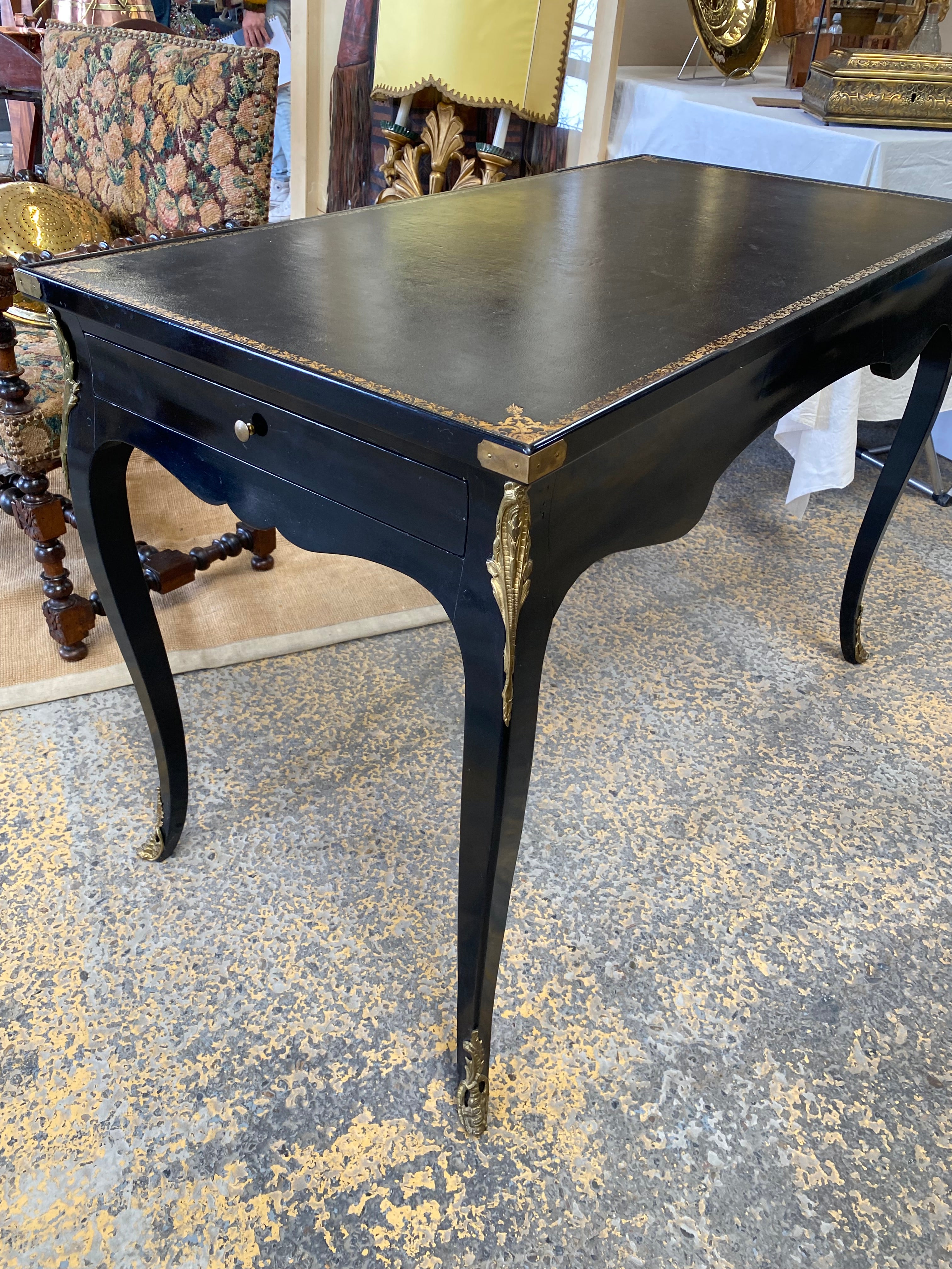 Black Painted Desk 43x22.5x30