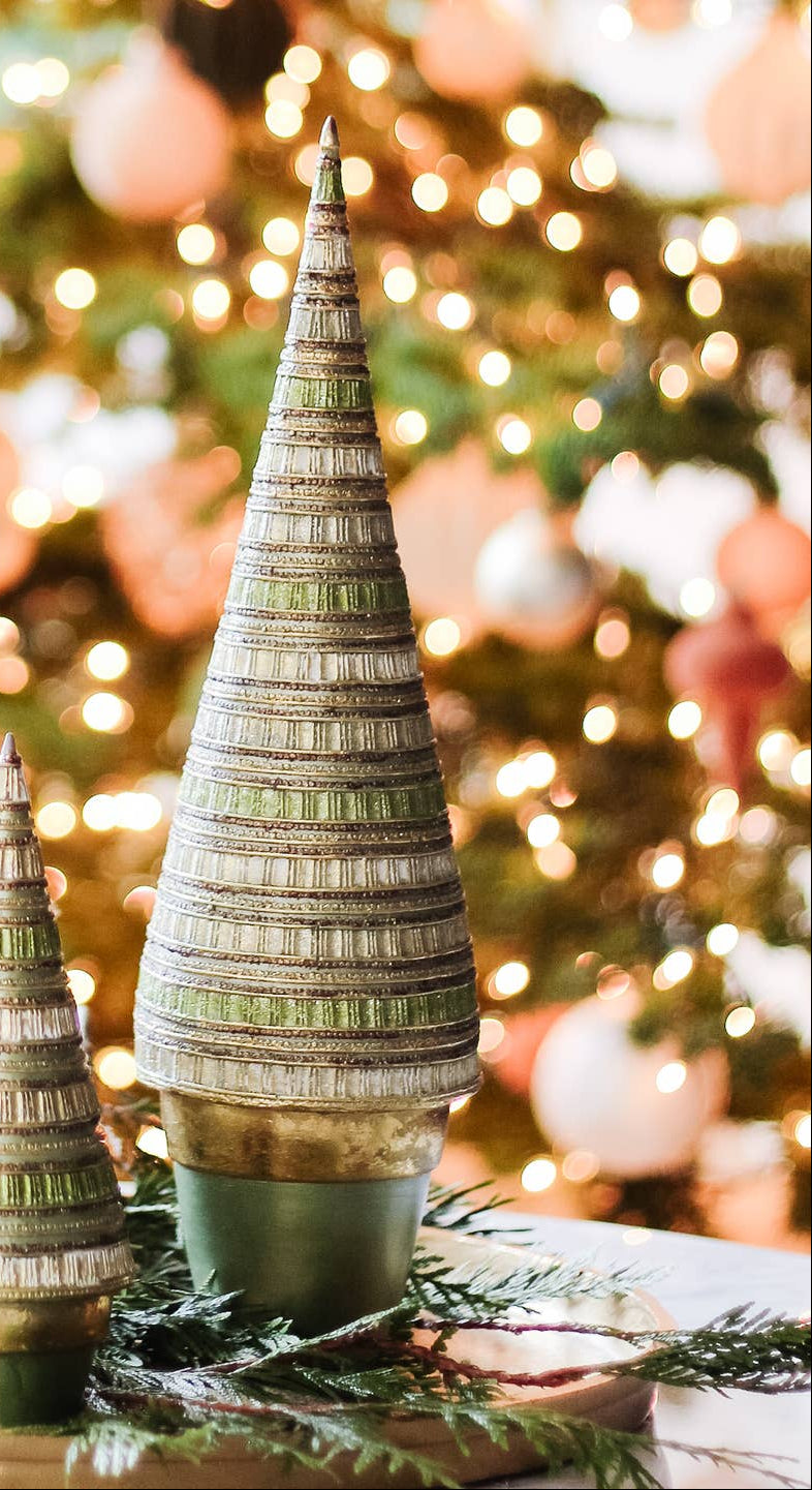 17" New Moon Gallerie Cone Tree