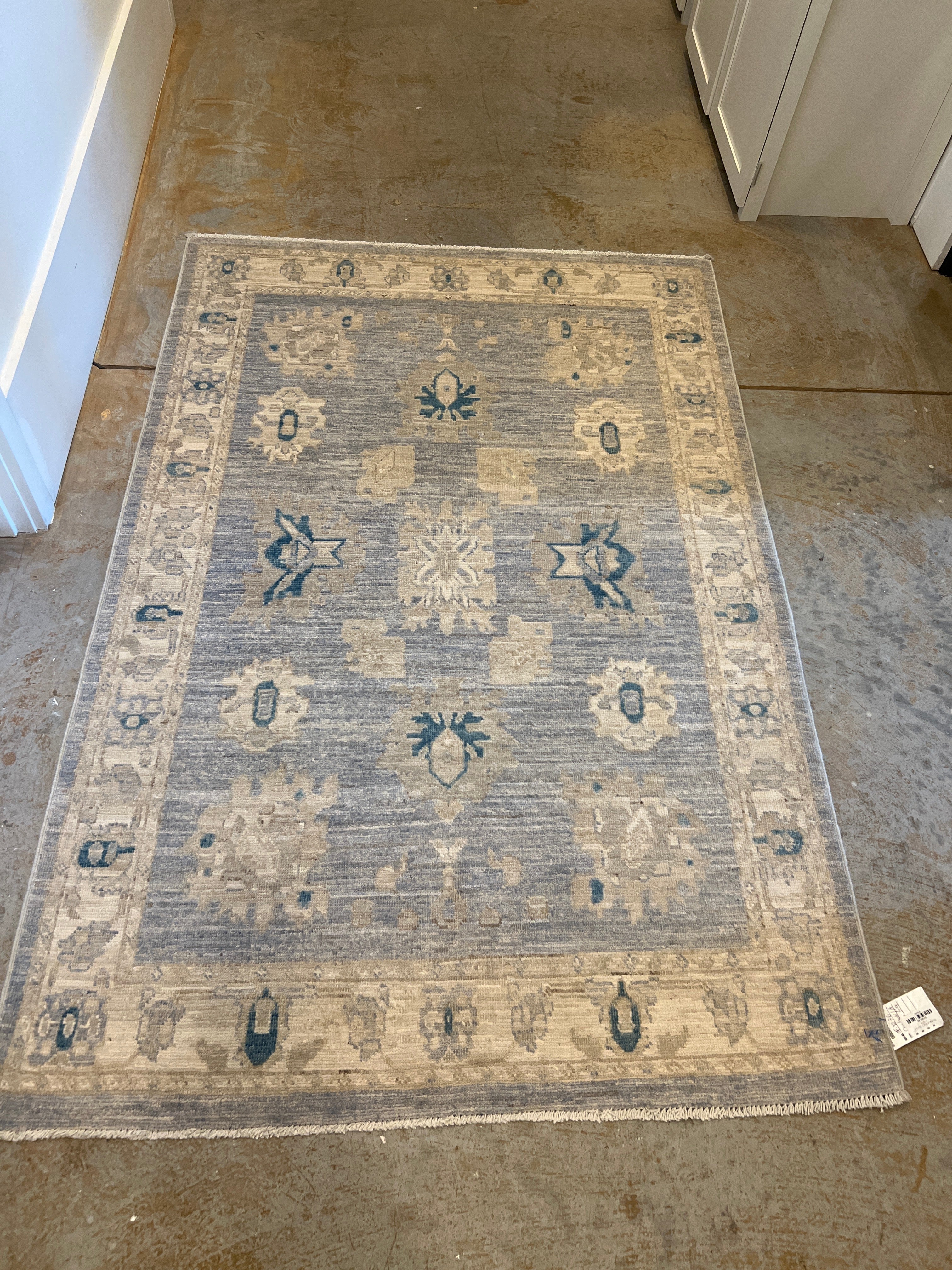 Oushak A Rug 3-10 x 5-9
