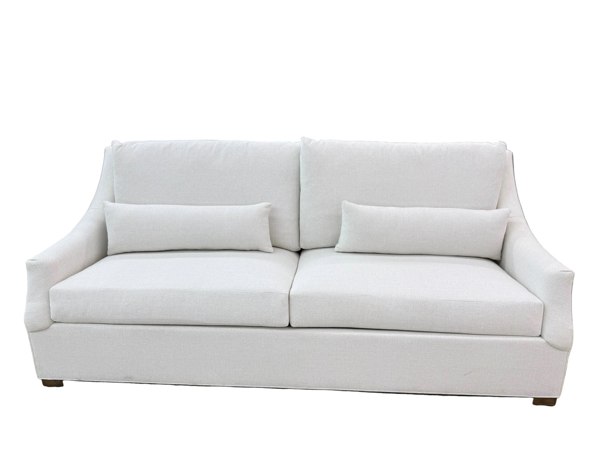 Delphine Sofa 90"L