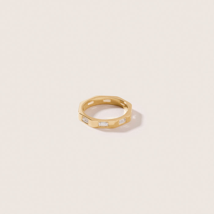 Selina King 18K Diamond Ring Size 6