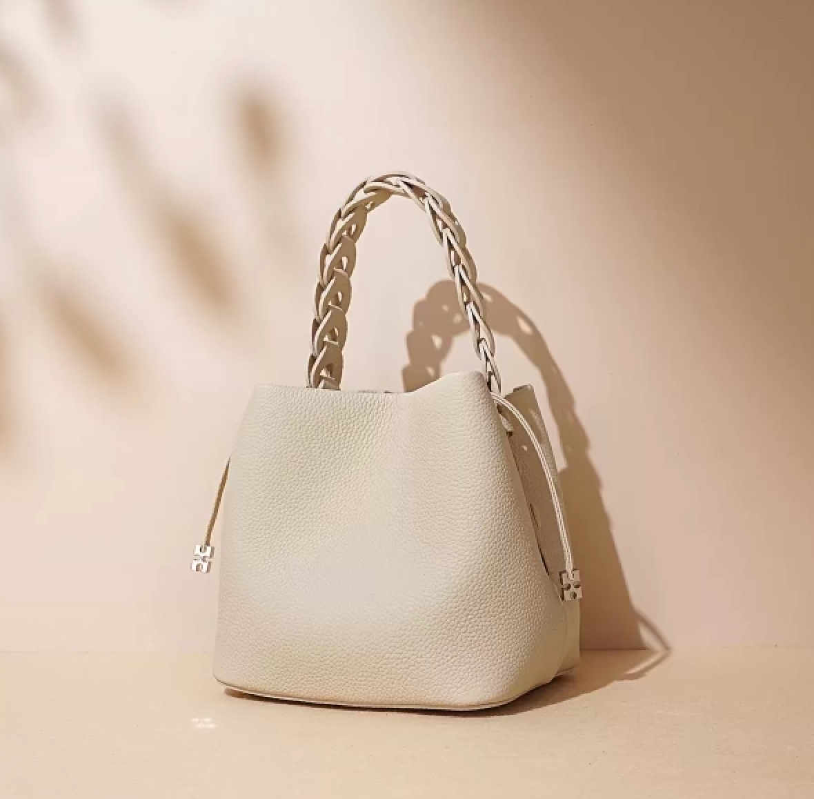 Ecru Bucket Bag - Ecru