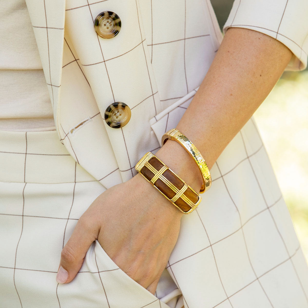 S/M Teak & Gold Gaia Bangle