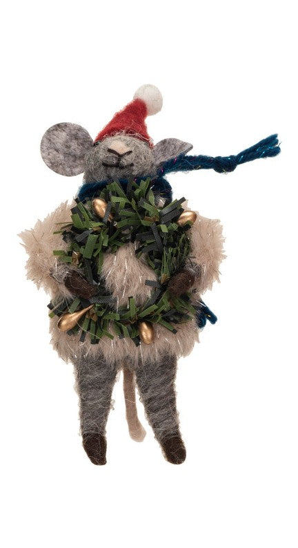 Mouse with Wreath