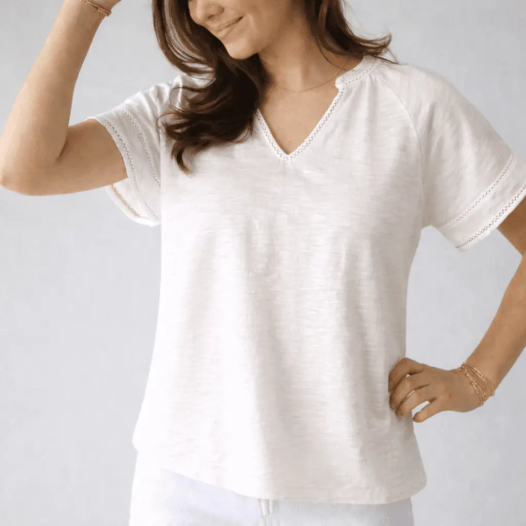 Oyster with White Stitch Daisy Top
