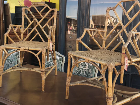 How we buy antiques in France