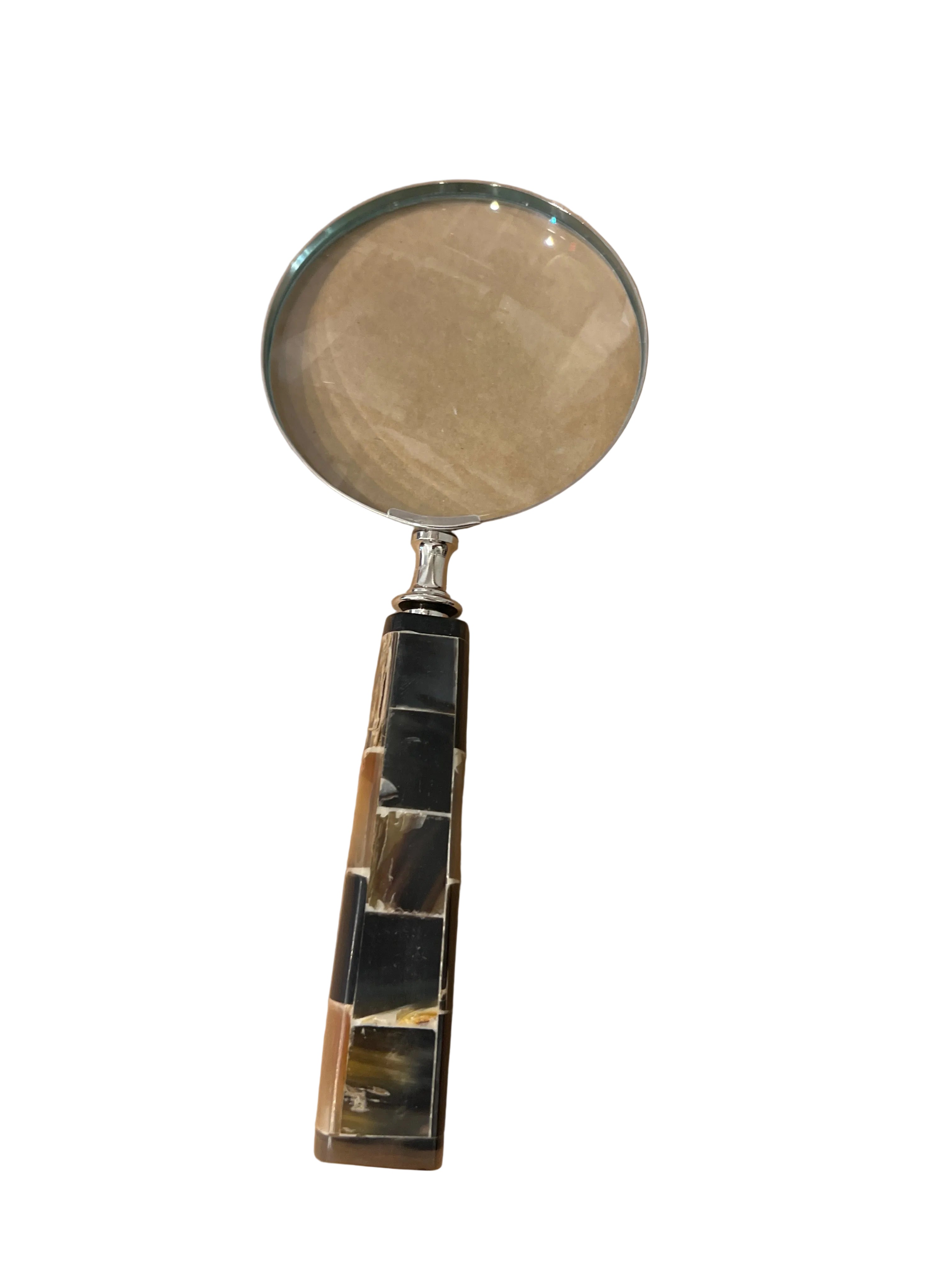 Horn Square Magnifier