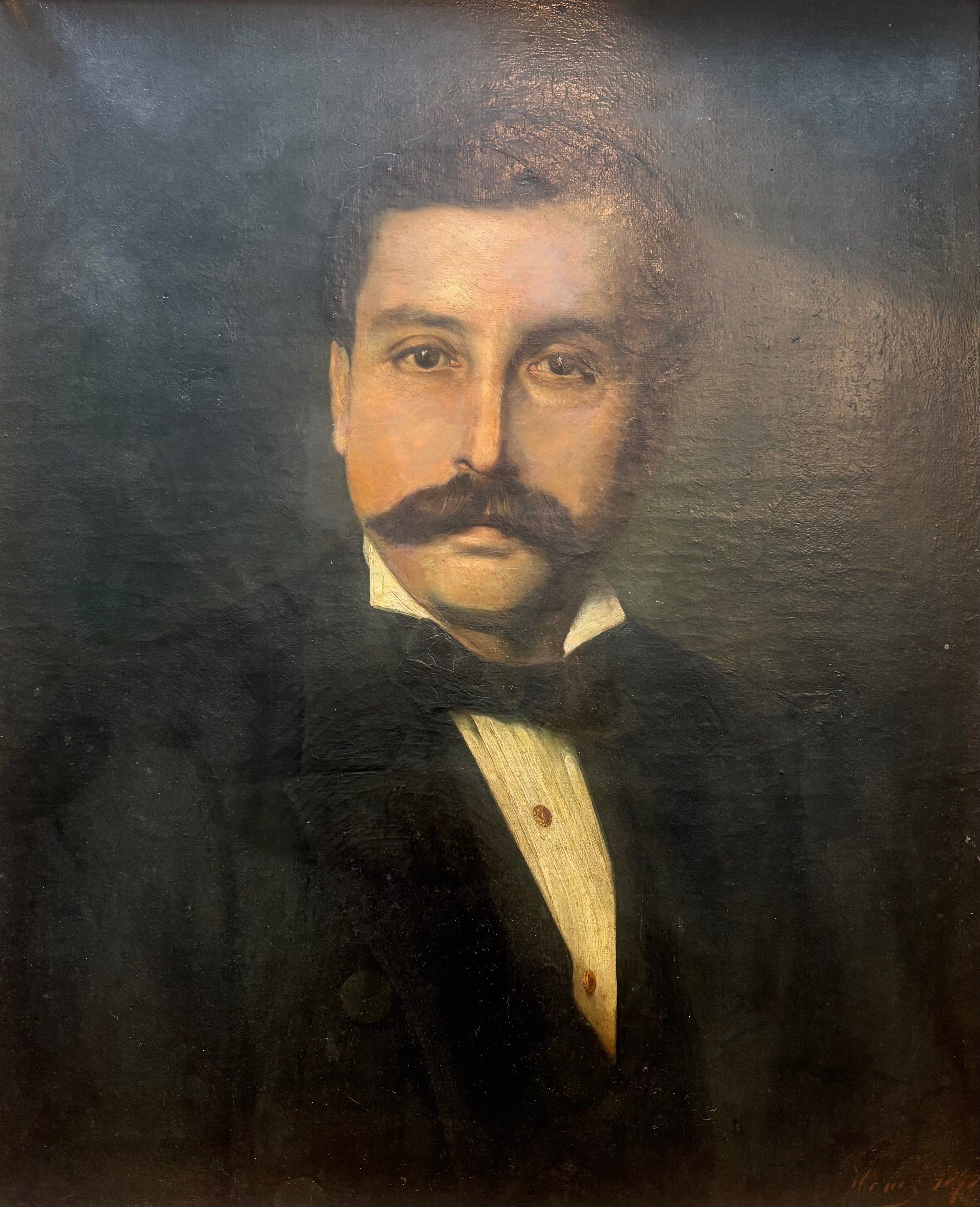 Heritage - Monsieur in Formal Attire (23 x 19)