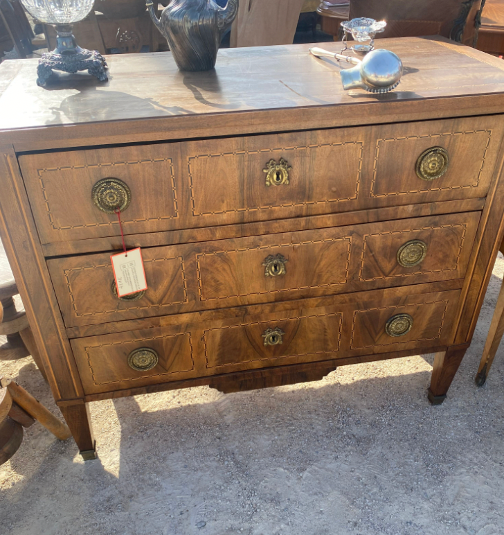 Louis XVI Commode with Inlay 43x21x34