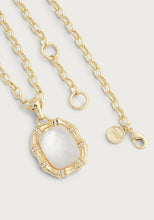 Load image into Gallery viewer, Bamboo Mother of Pearl Pendant Necklace