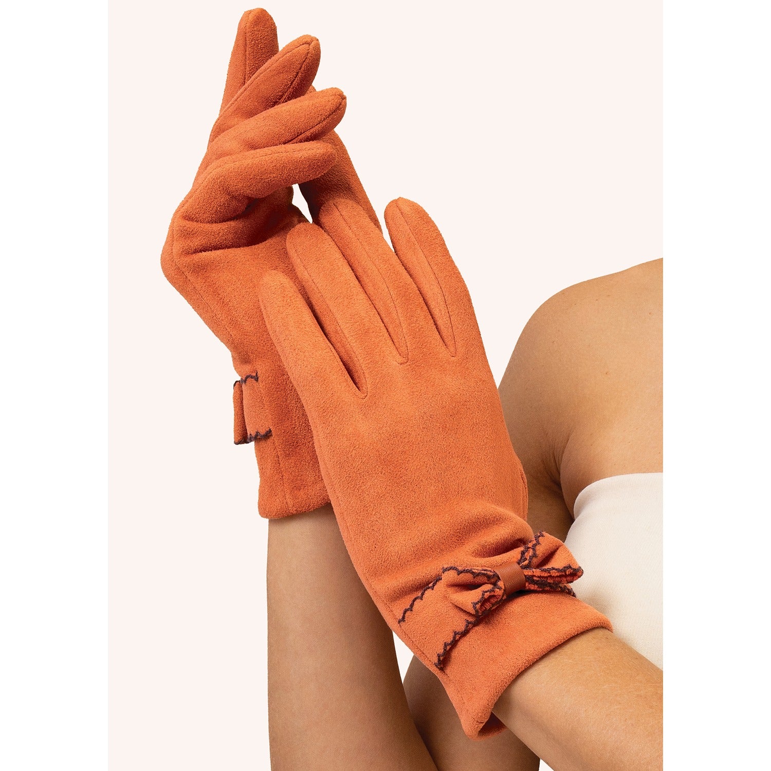 Tangerine Bow Gloves