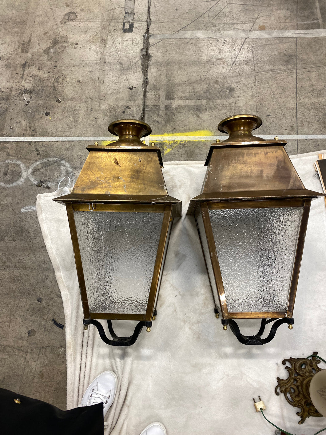 Pair Brass Lantern 29x14