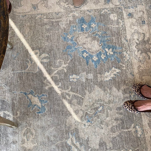 Oushak Rug 5-8 x 7-8