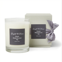 Load image into Gallery viewer, Sweet Magnolia And Fig Candle